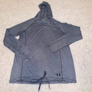 𝅺under armour sweatshirt